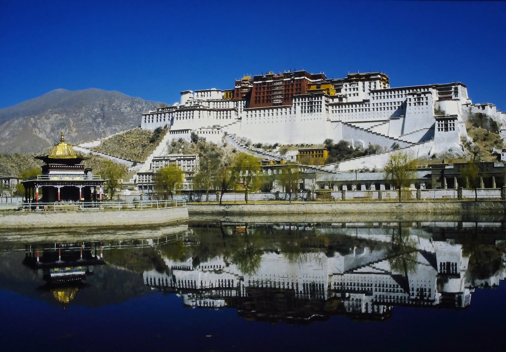 What the Tibet Travel Permit is and who needs one
